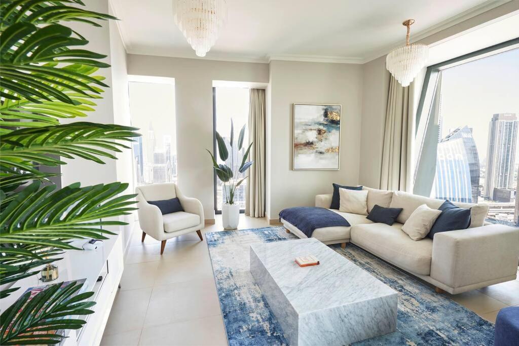 Larbi Breathtaking Burj And Fountain View Luxurious 2 Bed Lejlighed Dubai Eksteriør billede