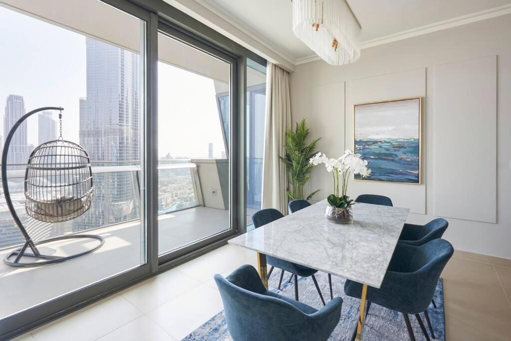 Larbi Breathtaking Burj And Fountain View Luxurious 2 Bed Lejlighed Dubai Eksteriør billede